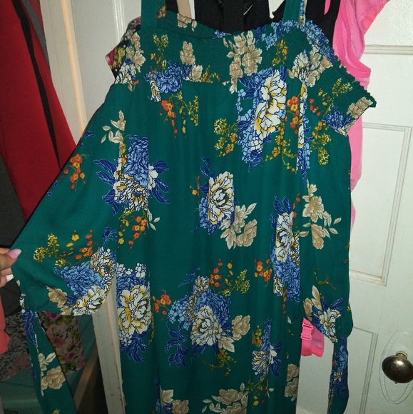 Size 2x off shoulder dress - Picture 1 of 2